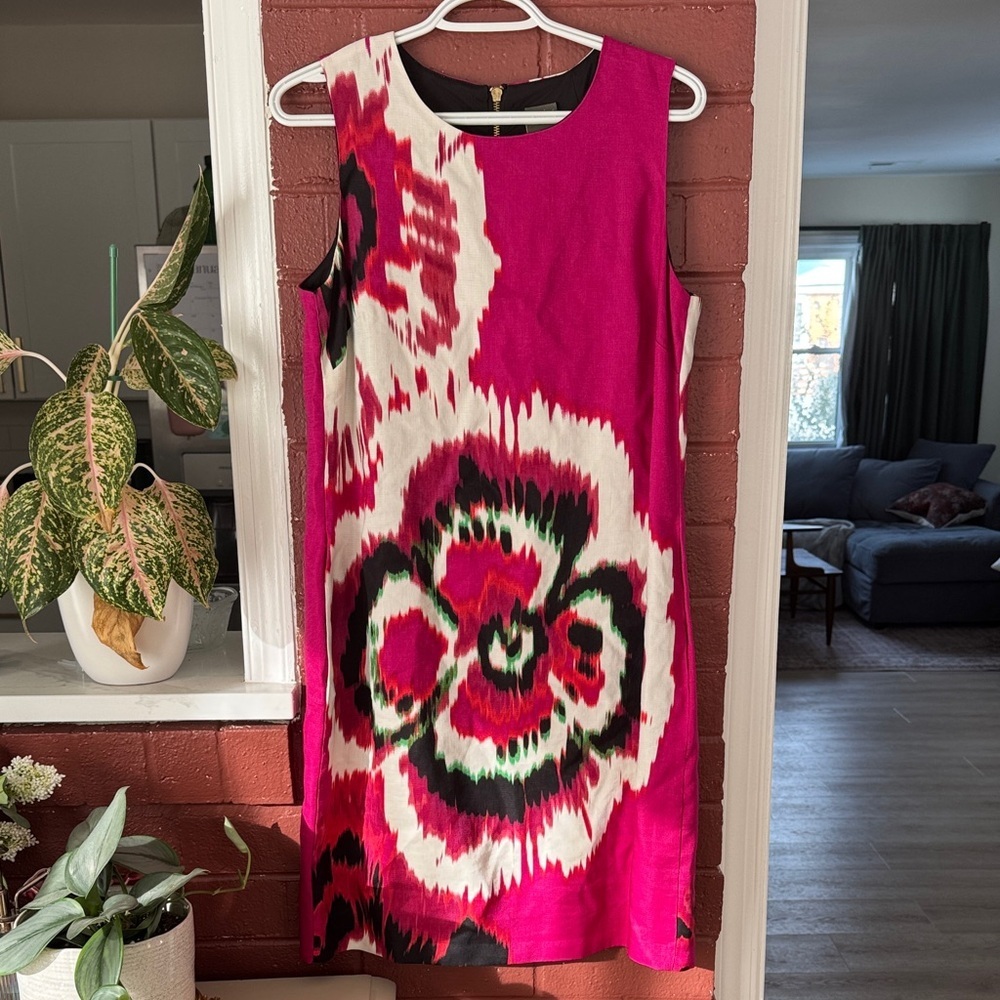 Taylor Pink and Black Abstract Floral Shift Dress Size 12